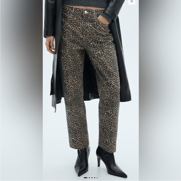MNG Mango Mid Waist Straight Leg Animal Leopard Print Denim Jeans Size 2 NEW - Picture 1 of 10